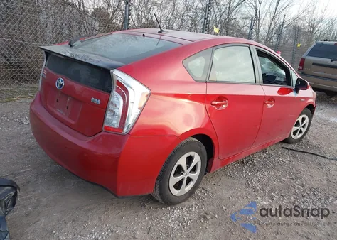 2013 Toyota Prius z USA, uszkodzony, nr VIN JTDKN3DU6D0352630